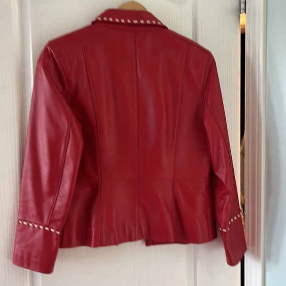 Bianca Nygard Red Leather jacket with beige stitching size 8 petite - Picture 2 of 3
